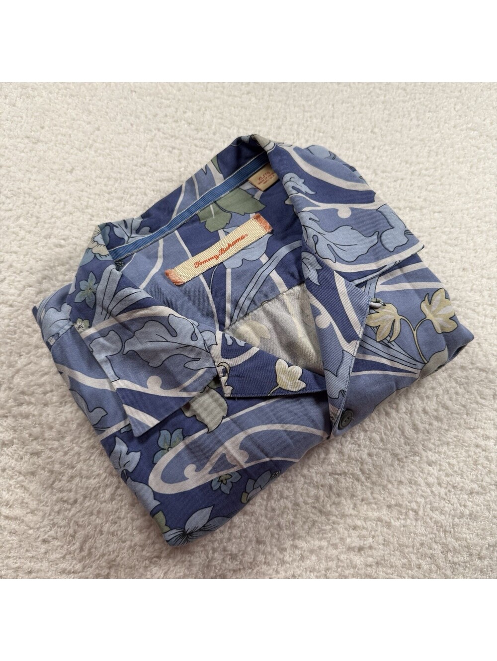 Tommy Bahama Men XL 100% Silk Blue Floral Hawaiian Camp Shirt Tropical